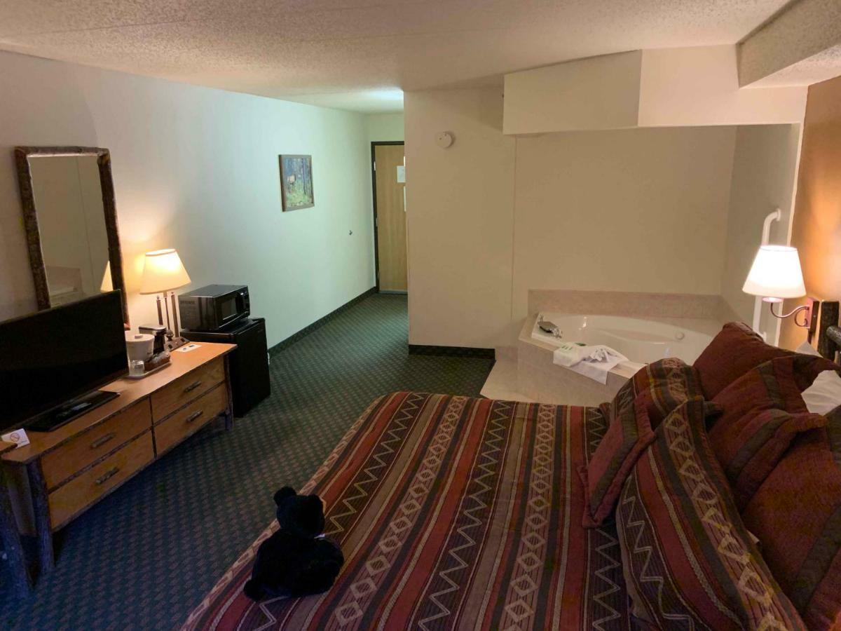 Americinn By Wyndham Cody Εξωτερικό φωτογραφία