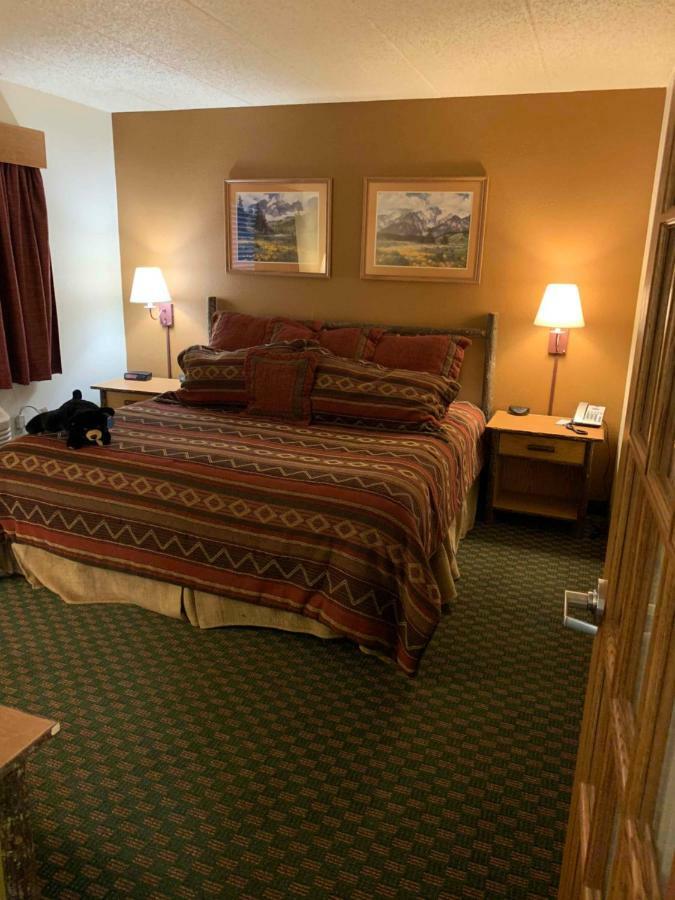 Americinn By Wyndham Cody Εξωτερικό φωτογραφία